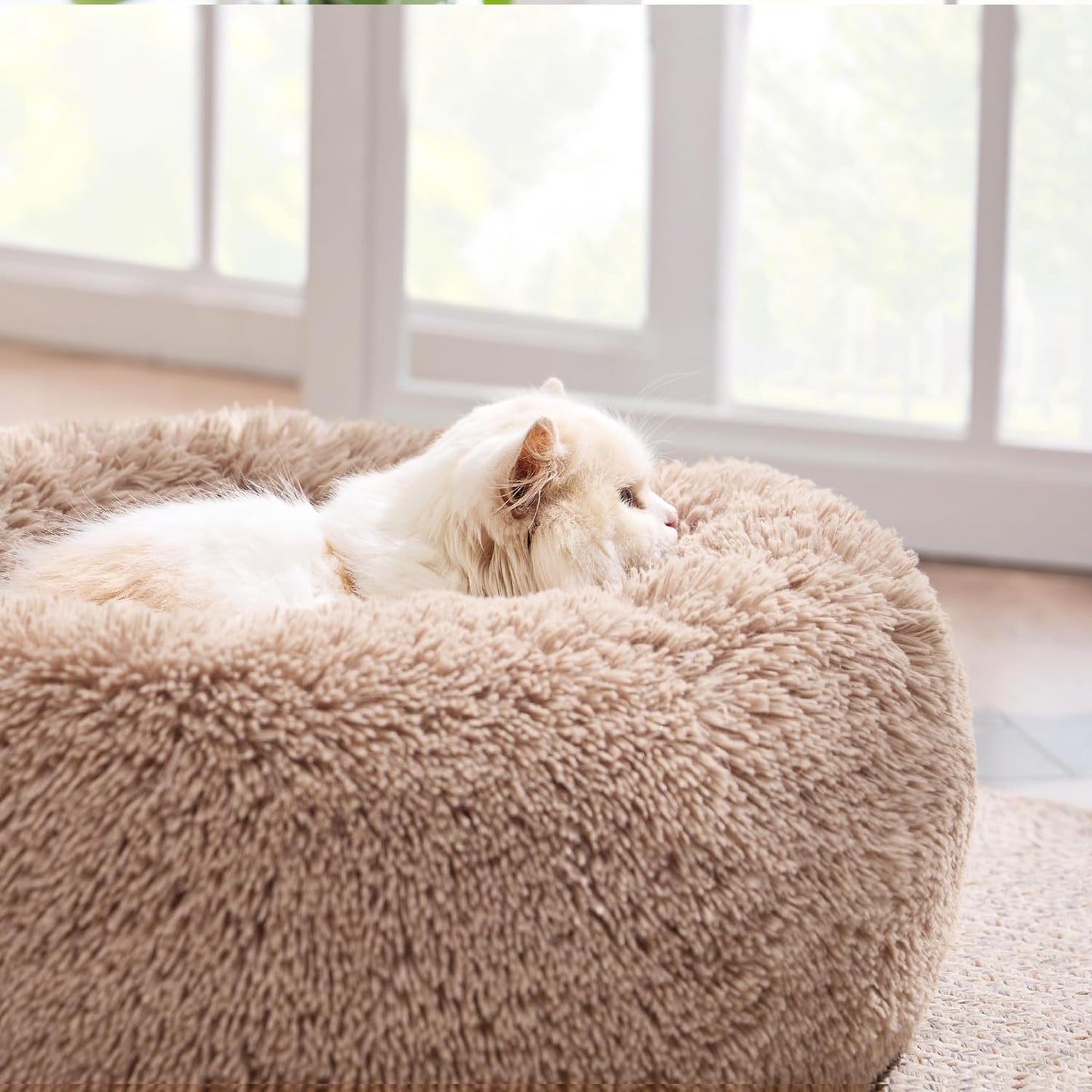 Extra Fluffy Plush Faux Fur Donut Bed